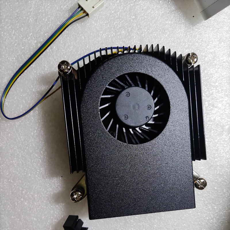 Ultra-thin CPU Cooler Radiator – Pipe Freeze Spray recenzja i cena
